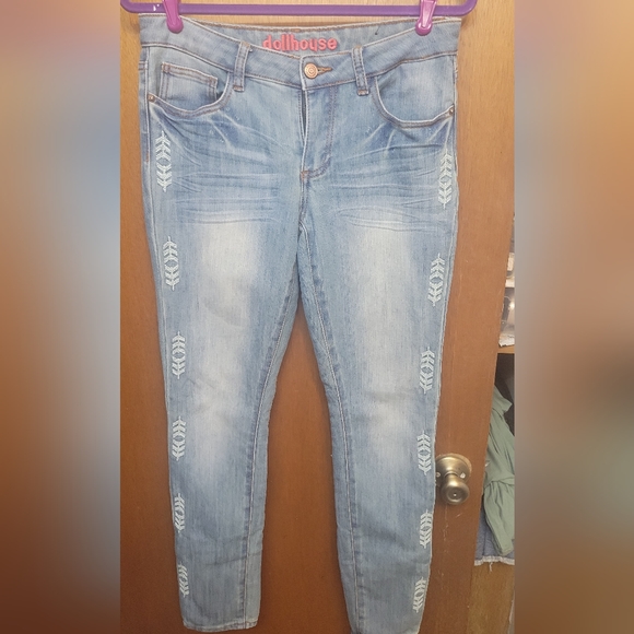 Dollhouse Jeans Dollhouse Size 9 Medium Denim Lowrise Skinny Jeans